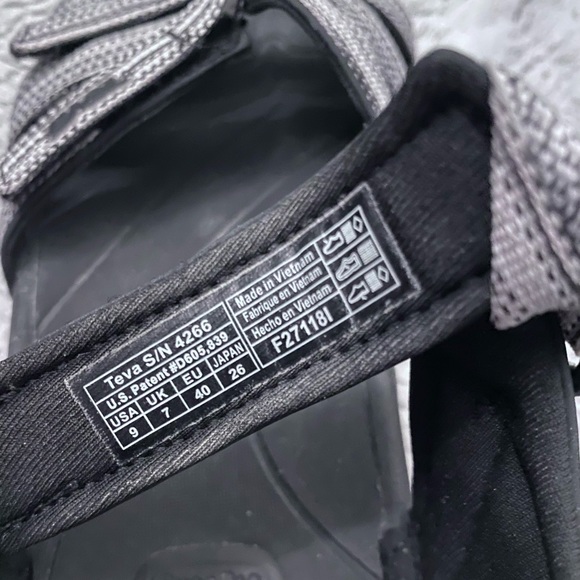 Teva Tirra Sandals - Picture 3 of 3